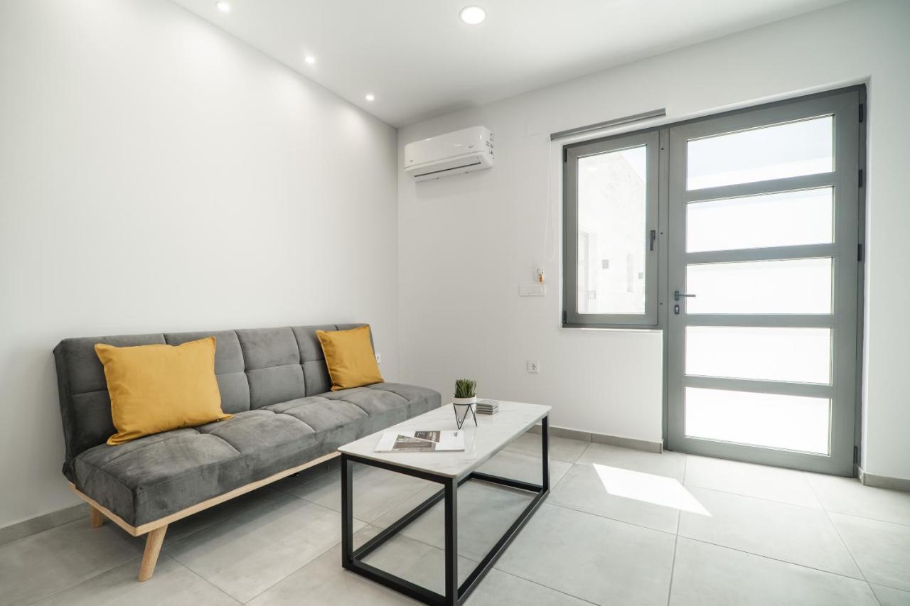 Kiani Apts كاليفيس المظهر الخارجي الصورة